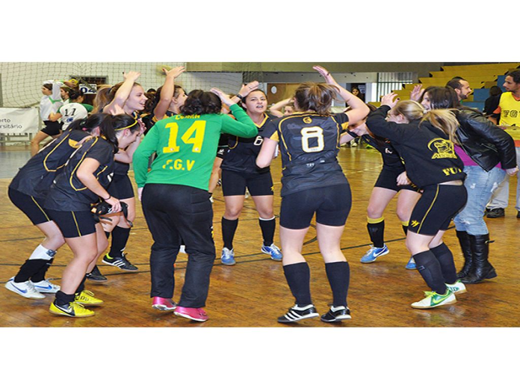 Meninas da GV conquistam o ouro no futsal feminino